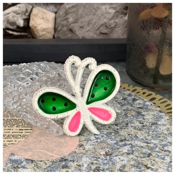 Vintage White Green Hot Pink Enamel Hand Painted Butterfly Figural Brooch Pin - Picture 1 of 5